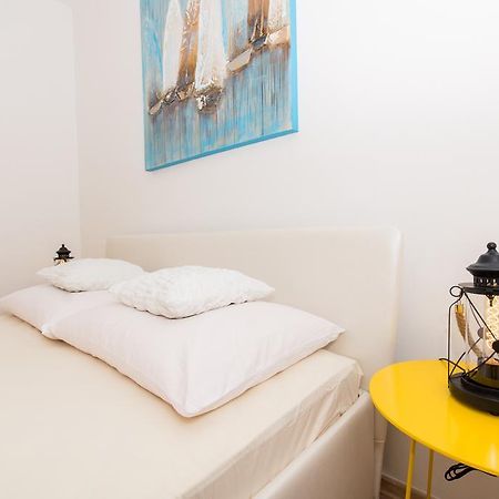 Apartment Mika1 Trogir Eksteriør billede