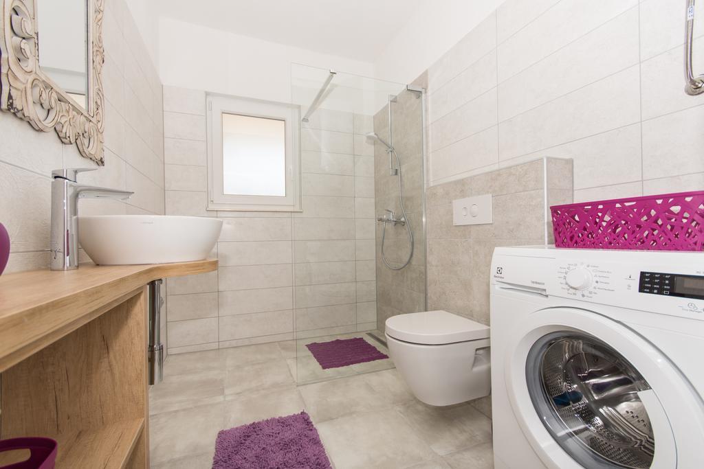 Apartment Mika1 Trogir Eksteriør billede